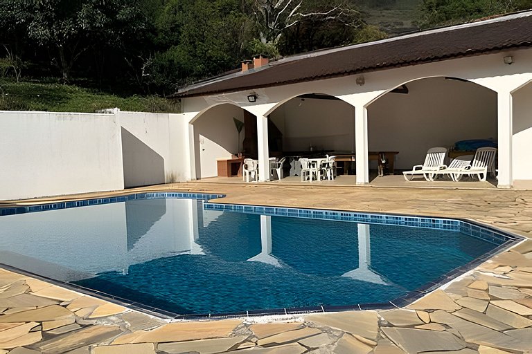 Casa nos Alpes de Itapeva MG