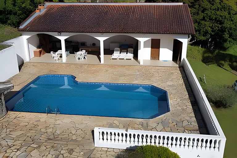 Casa nos Alpes de Itapeva MG